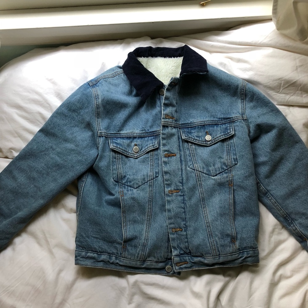 brandy melville shane denim jacket NWOT